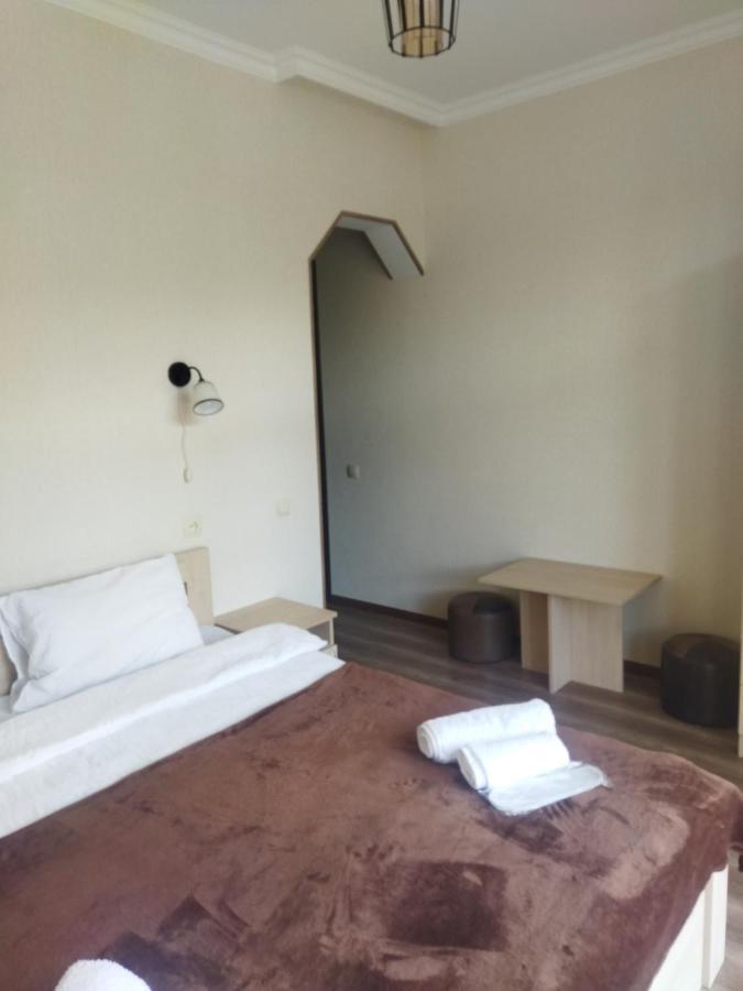 Discover Kazbegi Hotel Экстерьер фото